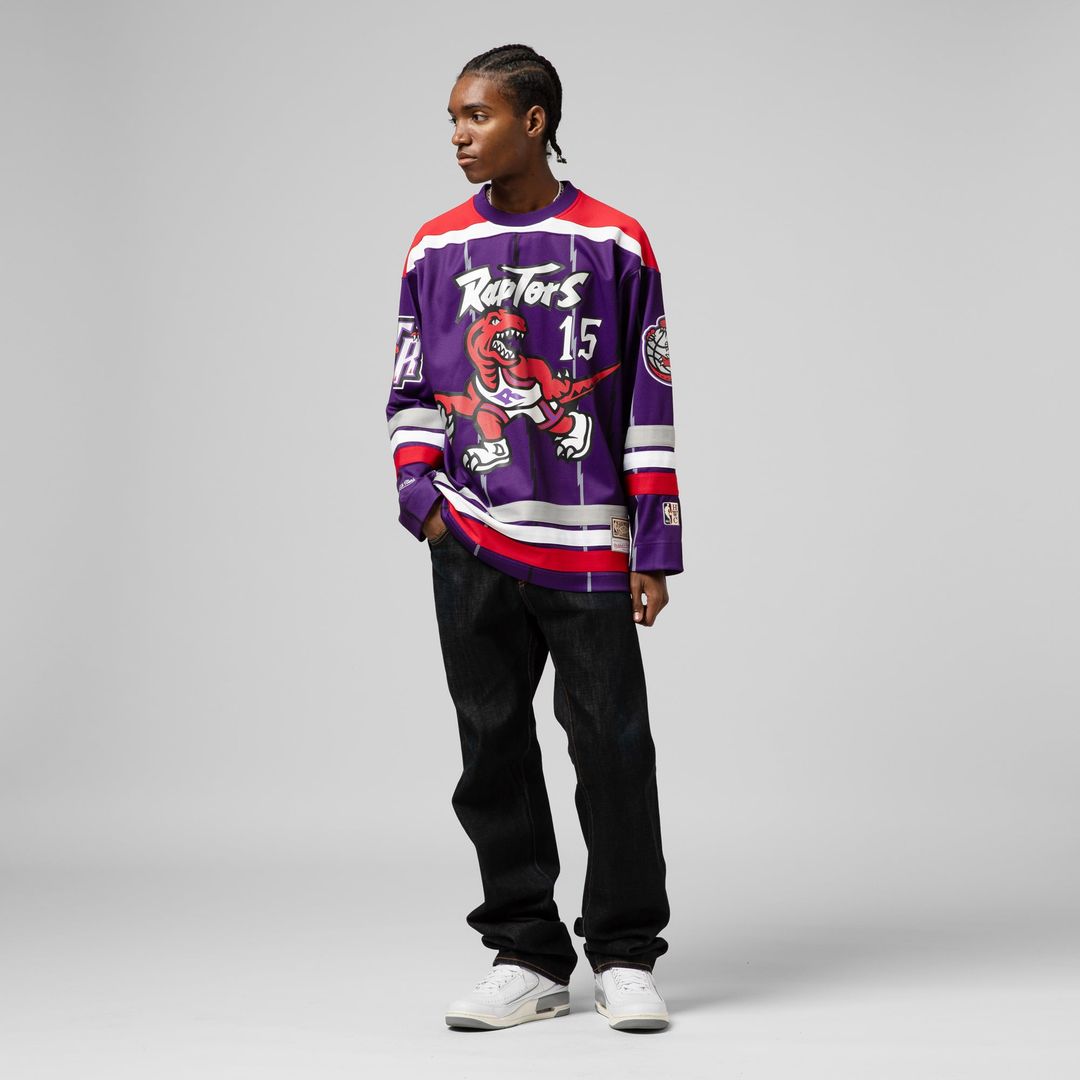 Vince Carter | Toronto Raptors | Unisex Maxxed Out Fashion Hockey Jersey - Purple