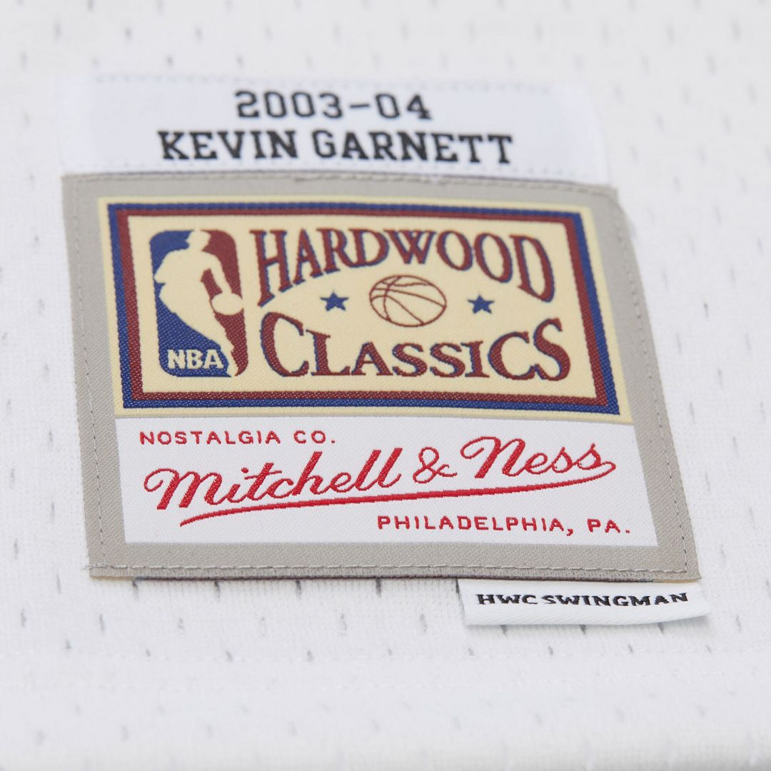 Kevin Garnett | Minnesota Timberwolves | Hardwood Classics Swingman Jersey - White