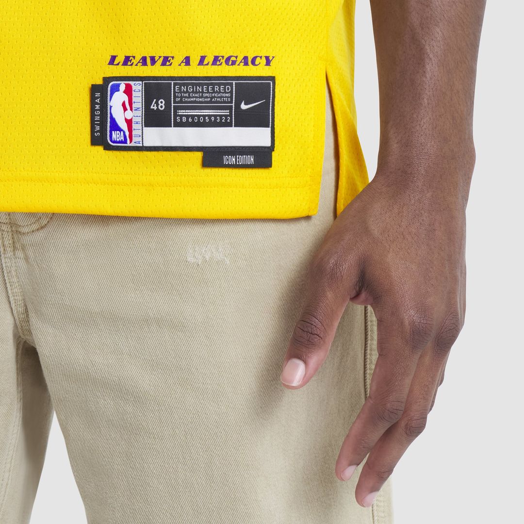 Luka Doncic | Los Angeles Lakers | Unisex Swingman Jersey - Icon Edition - Gold