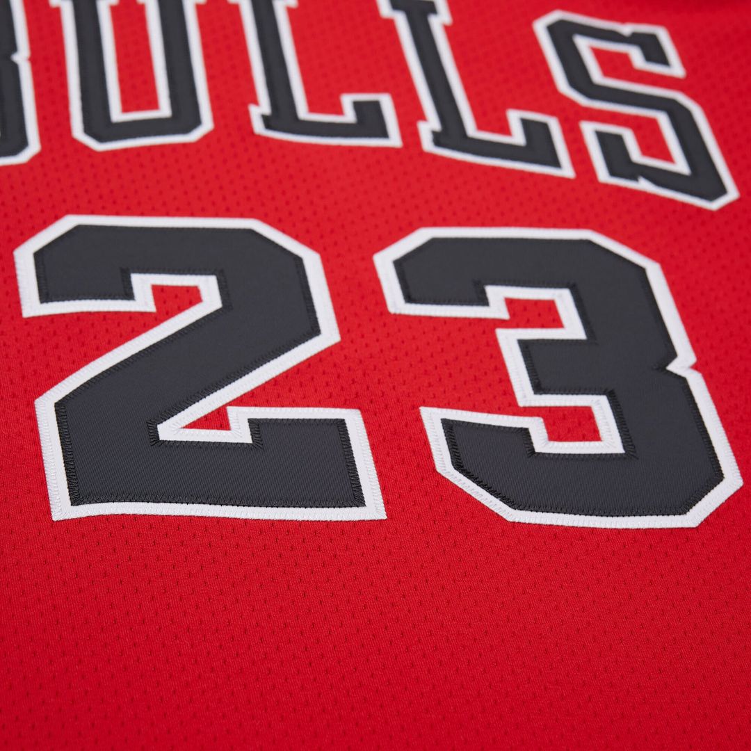 Michael Jordan | Chicago Bulls | 1996/97 Throwback Jersey - Red