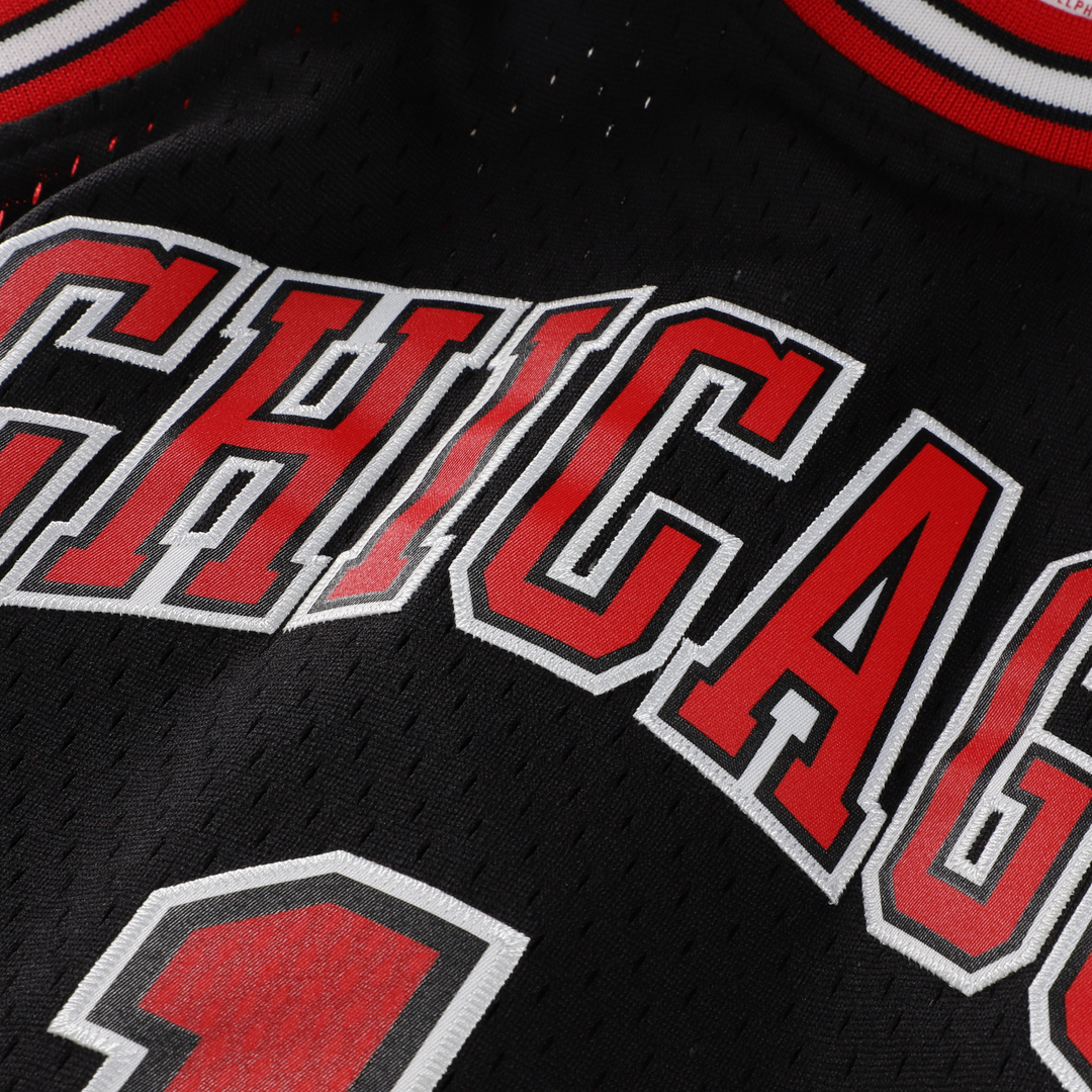 Derrick Rose | Chicago Bulls | Youth 2008/09 Hardwood Classics Swingman Jersey - Red