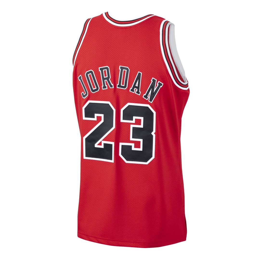 Michael Jordan | Chicago Bulls | 1995/96 Hardwood Classics Jersey - Black