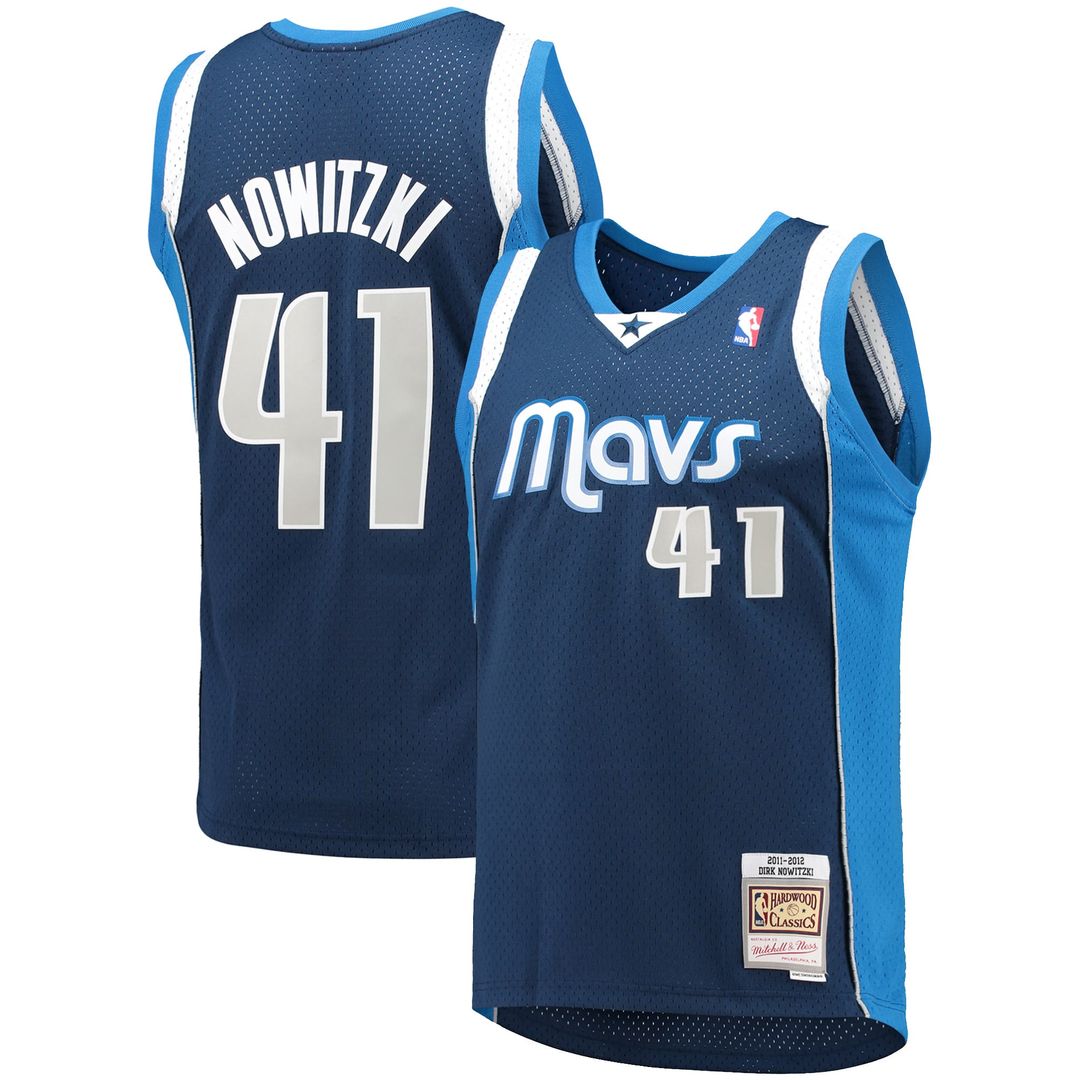 Dirk Nowitzki | Dallas Mavericks | 2011/12 Hardwood Classics Swingman Jersey - Navy
