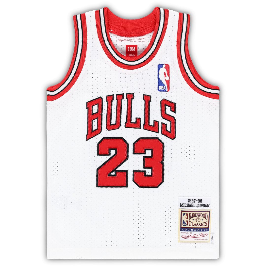 Michael Jordan | Chicago Bulls | Infant 1996/97 Hardwood Classics Jersey - Black